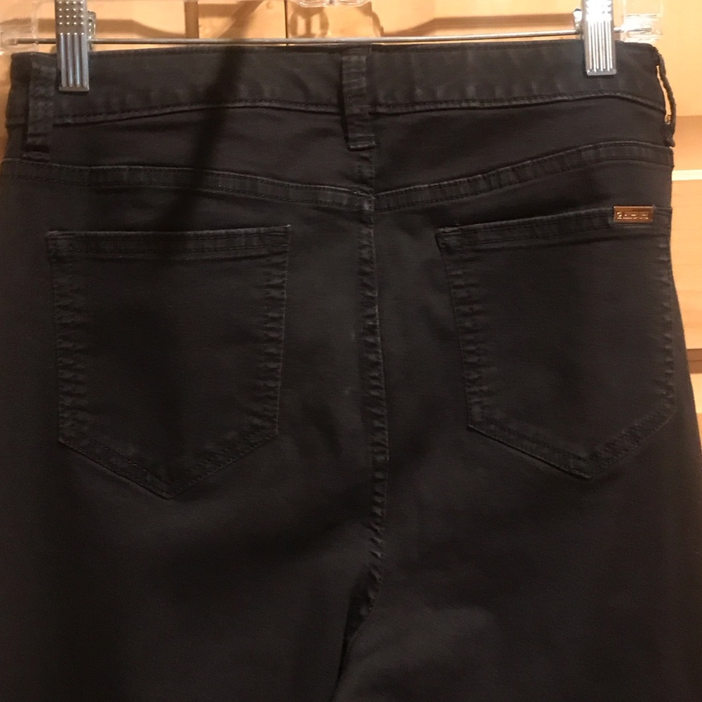 Jennifer Lopez Black High Rise Ankle Jeans - Picture 7 of 8